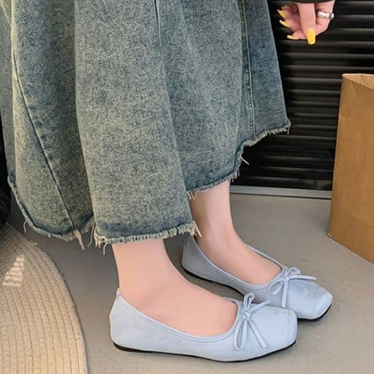 フラットシューズ やわらかリボンスクエアシューズ