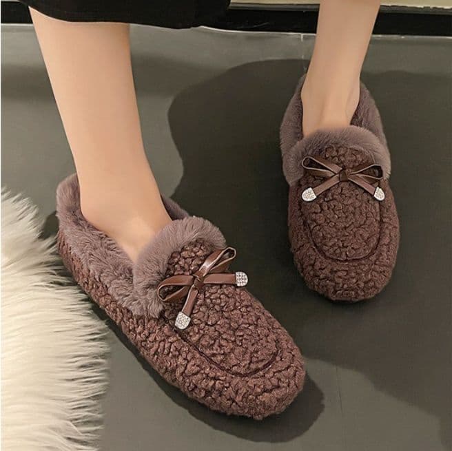 フラットシューズ もこもこリボン付きあったかモカシン