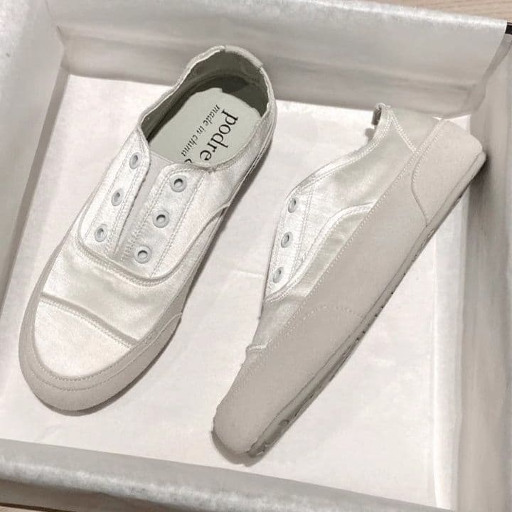 フラットシューズ サテン風スリッポン厚底シューズ